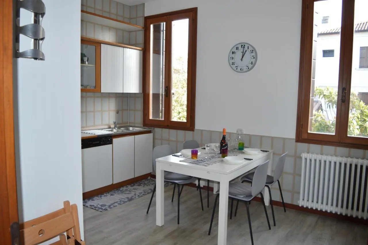 Noemi Venice Home Marghera 0*,  Włochy