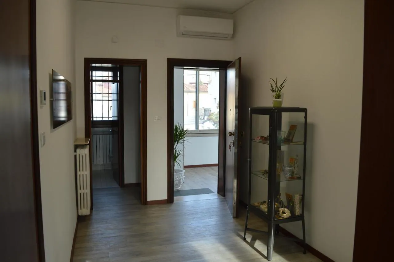 Апартаменты Noemi Venice Home Маргера