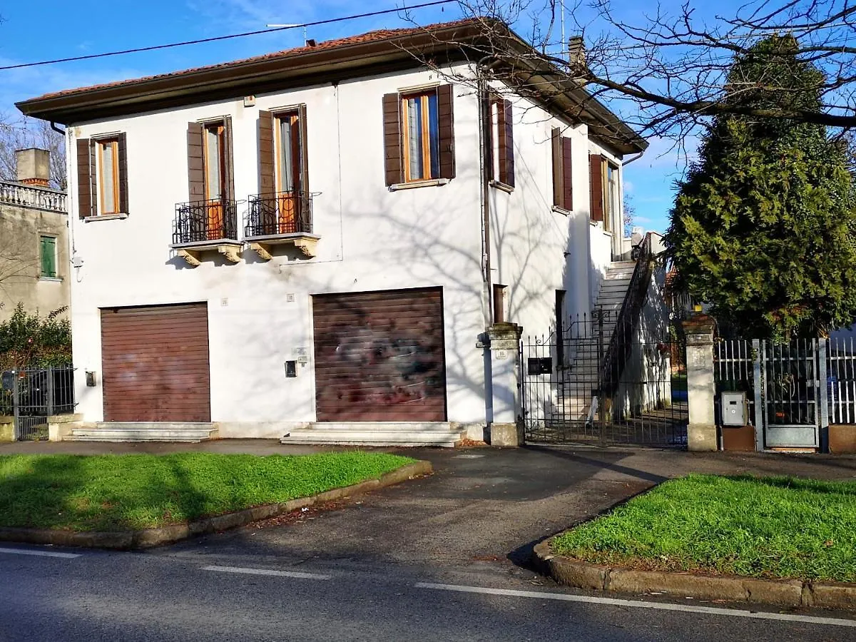 Noemi Venice Home Маргера